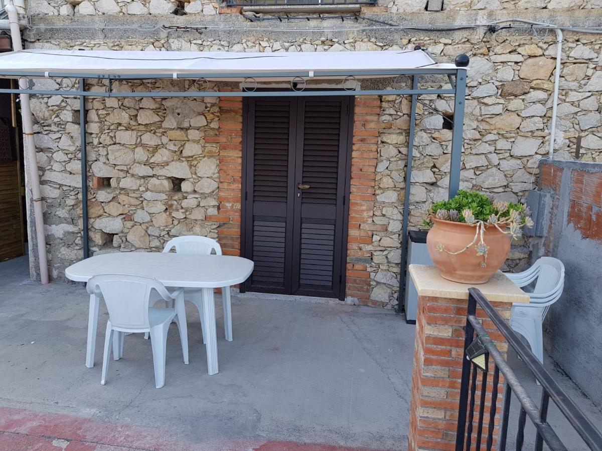 Casa Vacanze Monte Venere Castelmola Exterior photo